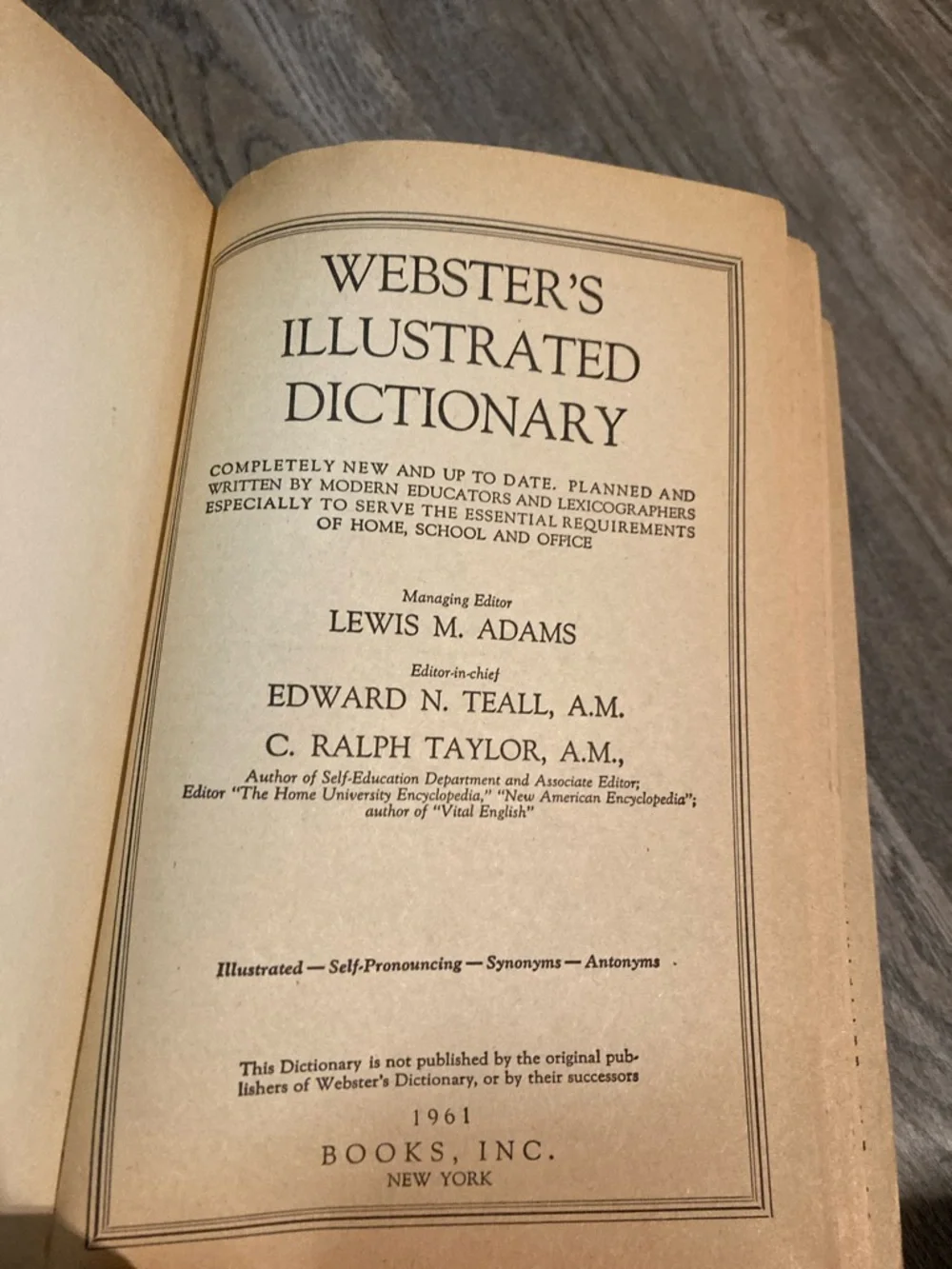 Vintage Webster’s Illustrated Dictionary 1961